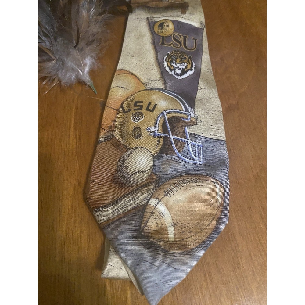 Vintage Eagles Wings LSU Tigers Silk Necktie Tie Football Basketball‎